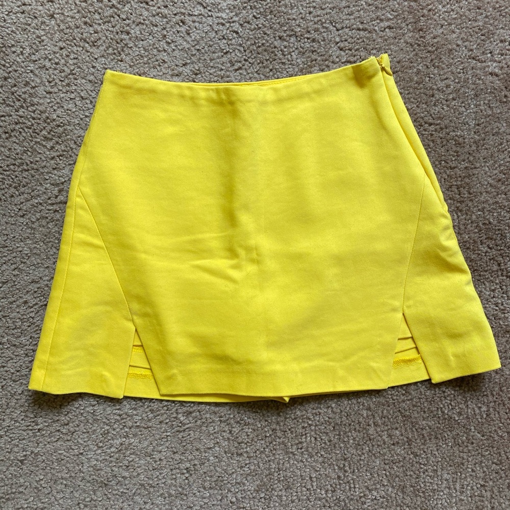 Zara Yellow Skort